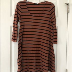 Quarter Sleeve Striped T-shirt Dress